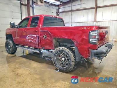 Drugie zdjęcie samochodu z przodu: 2018 CHEVROLET SILVERADO K1500 LT VIN:1GCVKREC5JZ363611 - miniatura