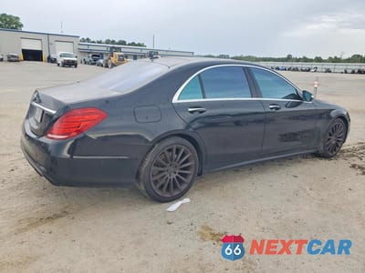 Trzecie zdjęcie samochodu z tyłu: 2015 MERCEDES-BENZ S 550 VIN:WDDUG8CB5FA099688 - miniatura