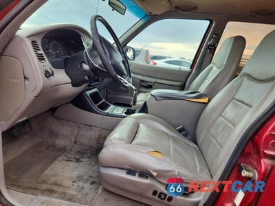 Zdjęcie 7 z 12 samochodu: 1996 FORD EXPLORER VIN:1FMDU35P8TUC45957 - miniatura