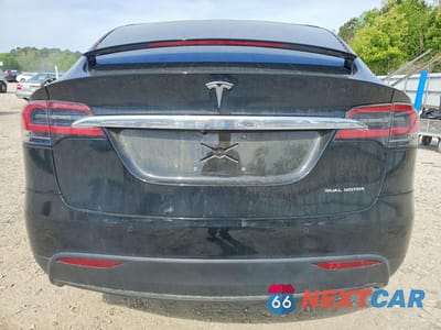 Zdjęcie 6 z 14 samochodu: 2020 TESLA MODEL X VIN:5YJXCDE23LF248143 - miniatura