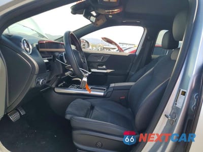 Zdjęcie 7 z 13 samochodu: 2025 MERCEDES-BENZ GLA 250 VIN:W1N4N4GB6SJ668814 - miniatura