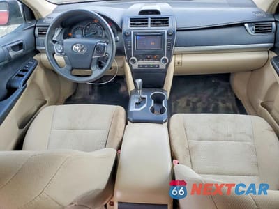 Zdjęcie 8 z 12 samochodu: 2012 TOYOTA CAMRY LE VIN:4T1BF1FK8CU576076 - miniatura