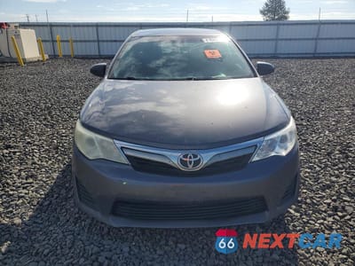 Piąte zdjęcie samochodu w środku: 2012 TOYOTA CAMRY LE VIN:4T4BF1FK9CR167252 - miniatura