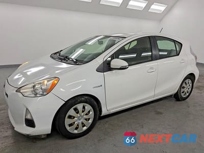 2012 TOYOTA PRIUS C THREE JTDKDTB38C1026463 - główne zdjęcie licytacji z USA - miniatura