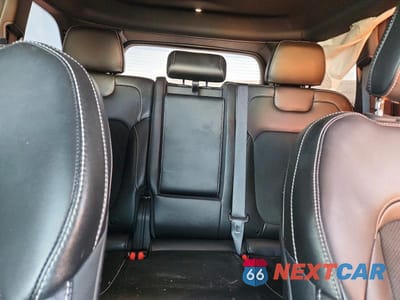 Zdjęcie 10 z 13 samochodu: 2024 JEEP GRAND CHEROKEE LAREDO VIN:1C4RJHAG3RC104864 - miniatura