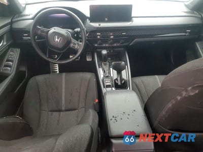 Zdjęcie 8 z 12 samochodu: 2025 HONDA ACCORD HYBRID SPORT VIN:1HGCY2F52SA091792 - miniatura