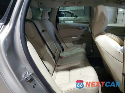 Zdjęcie 11 z 14 samochodu: 2014 VOLVO XC60 T6 VIN:YV4902DZ3E2534257 - miniatura