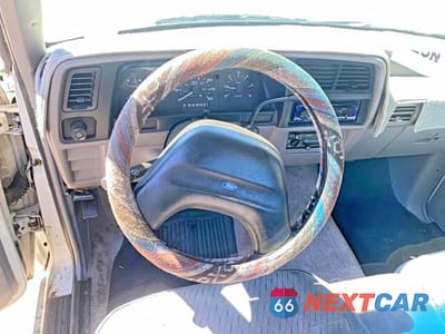 Zdjęcie 9 z 12 samochodu: 1994 FORD RANGER VIN:1FTCR10U1RPB90200 - miniatura