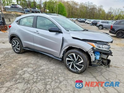 Czwarte zdjęcie samochodu z boku: 2020 HONDA HR-V SPORT VIN:3CZRU6H15LM718392 - miniatura