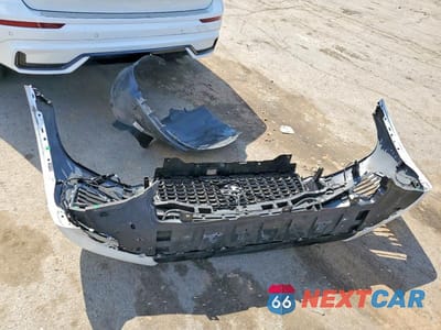 Zdjęcie 13 z 14 samochodu: 2022 VOLVO XC60 T8 RECHARGE R-DESIGN VIN:YV4H60DM9N1042065 - miniatura