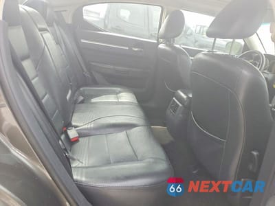 Zdjęcie 10 z 12 samochodu: 2010 DODGE CHARGER R VIN:2B3CA5CT7AH136010 - miniatura