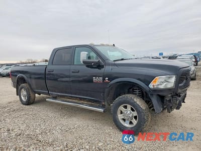 Czwarte zdjęcie samochodu z boku: 2013 RAM 2500 SLT VIN:3C6UR5JLXDG581061 - miniatura