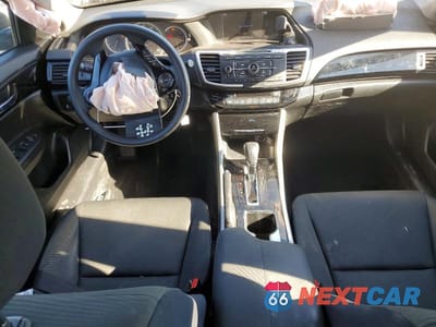 Zdjęcie 8 z 12 samochodu: 2017 HONDA ACCORD LX VIN:1HGCR2F32HA245843 - miniatura