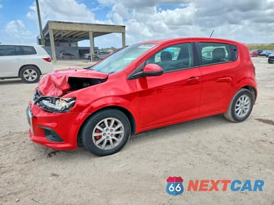 2020 CHEVROLET SONIC 1G1JG6SB4L4118513 - główne zdjęcie licytacji z USA - miniatura