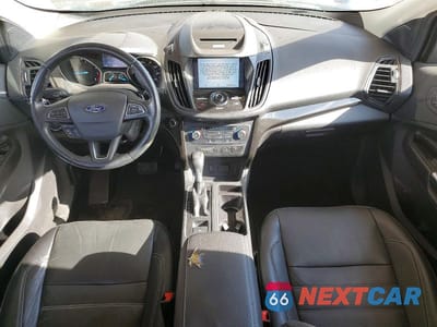 Zdjęcie 8 z 12 samochodu: 2017 FORD ESCAPE TITANIUM VIN:1FMCU9JD9HUD63548 - miniatura