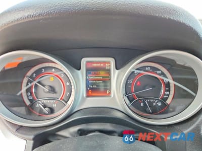 Zdjęcie 9 z 13 samochodu: 2018 DODGE JOURNEY SE VIN:3C4PDCAB5JT509834 - miniatura
