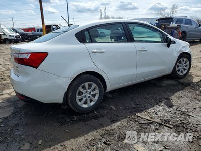 Trzecie zdjęcie samochodu z tyłu: 2015 KIA RIO LX VIN:KNADM4A33F6527443 - miniatura