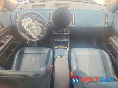 Zdjęcie 8 z 12 samochodu: 2025 MINI COUNTRYMAN S ALL4 VIN:WMZ23GA00S7R55432 - miniatura