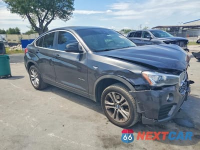 Czwarte zdjęcie samochodu z boku: 2016 BMW X4 XDRIVE28I VIN:5UXXW3C57G0R20027 - miniatura