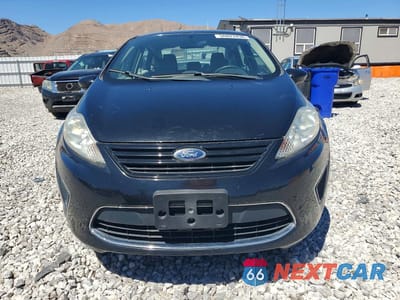 Piąte zdjęcie samochodu w środku: 2011 FORD FIESTA S VIN:3FADP4AJ1BM225593 - miniatura