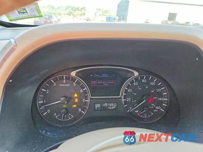 Zdjęcie 9 z 13 samochodu: 2013 NISSAN PATHFINDER S VIN:5N1AR2MM2DC624191 - miniatura