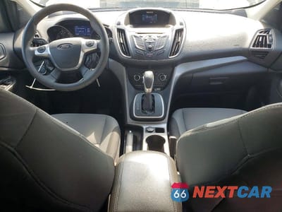 Zdjęcie 8 z 13 samochodu: 2013 FORD ESCAPE SE VIN:1FMCU0GX3DUB95672 - miniatura