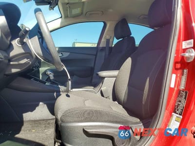Zdjęcie 7 z 12 samochodu: 2021 KIA FORTE LXS VIN:3KPF24AD6ME387681 - miniatura