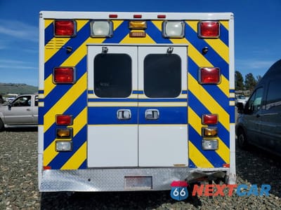 Zdjęcie 6 z 12 samochodu: 2017 FORD ECONOLINE E350 SUPER DUTY CUTAWAY VAN VIN:1FDWE3FS0HDC21393 - miniatura