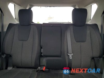 Zdjęcie 10 z 14 samochodu: 2014 CHEVROLET EQUINOX LT VIN:2GNALBEKXE6106124 - miniatura