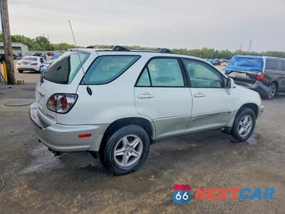 Trzecie zdjęcie samochodu z tyłu: 2001 LEXUS RX 300 BASE VIN:JTJGF10U710107602 - miniatura