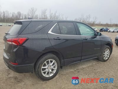 Trzecie zdjęcie samochodu z tyłu: 2022 CHEVROLET EQUINOX LT VIN:3GNAXUEV0NL153300 - miniatura