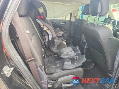 Zdjęcie 11 z 12 samochodu: 2020 DODGE JOURNEY SE VIN:3C4PDCAB9LT264569 - miniatura