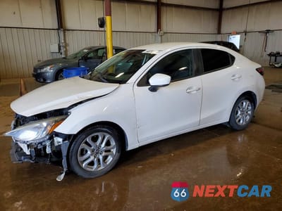 2017 TOYOTA YARIS IA BASE 3MYDLBYV1HY171590 - główne zdjęcie licytacji z USA - miniatura