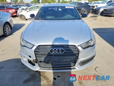 Piąte zdjęcie samochodu w środku: 2018 AUDI A6 PREMIUM VIN:WAUF8AFCXJN102272 - miniatura