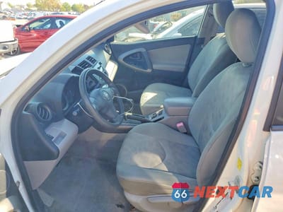 Zdjęcie 7 z 13 samochodu: 2009 TOYOTA RAV4 BASE VIN:JTMBF33V995011935 - miniatura