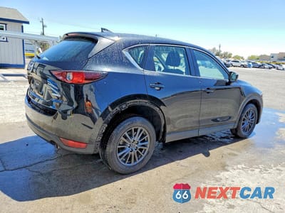 Trzecie zdjęcie samochodu z tyłu: 2020 MAZDA CX-5 SPORT VIN:JM3KFABM6L0835352 - miniatura