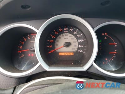 Zdjęcie 9 z 12 samochodu: 2005 TOYOTA TACOMA ACCESS CAB VIN:5TEUU42N45Z079993 - miniatura