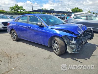 Czwarte zdjęcie samochodu z boku: 2025 HYUNDAI ELANTRA SEL SPORT VIN:KMHLM4DG0SU916636 - miniatura