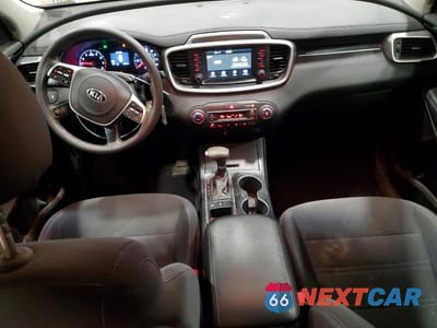 Zdjęcie 8 z 12 samochodu: 2019 KIA SORENTO LX V6 VIN:5XYPGDA50KG564014 - miniatura