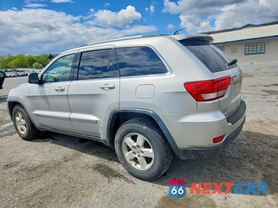 Drugie zdjęcie samochodu z przodu: 2011 JEEP GRAND CHEROKEE LAREDO VIN:1J4RR4GG5BC587380 - miniatura
