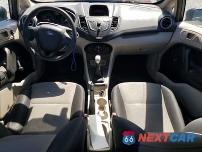 Zdjęcie 8 z 12 samochodu: 2011 FORD FIESTA S VIN:3FADP4AJ1BM225593 - miniatura