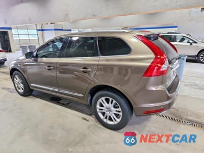 Drugie zdjęcie samochodu z przodu: 2015 VOLVO XC60 T5 PLATINUM VIN:YV4612RMXF2634760 - miniatura