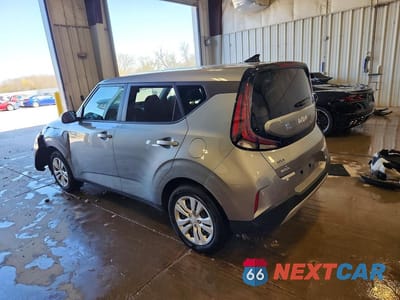 Drugie zdjęcie samochodu z przodu: 2025 KIA SOUL LX VIN:KNDJ23AU3S7927392 - miniatura