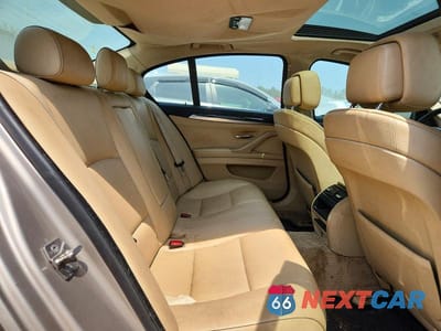 Zdjęcie 10 z 11 samochodu: 2012 BMW 528 XI VIN:WBAXH5C55CDW10692 - miniatura