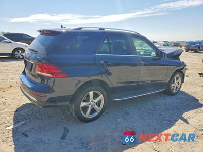 Trzecie zdjęcie samochodu z tyłu: 2017 MERCEDES-BENZ GLE 350 4MATIC VIN:4JGDA5HB5HA878350 - miniatura
