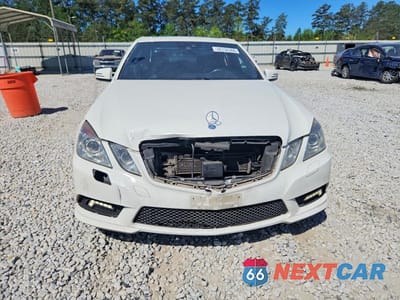 Piąte zdjęcie samochodu w środku: 2011 MERCEDES-BENZ E 350 BLUETEC VIN:WDDHF2EB7BA314318 - miniatura