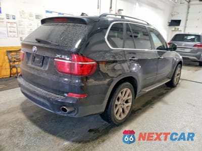 Trzecie zdjęcie samochodu z tyłu: 2013 BMW X5 XDRIVE35I VIN:5UXZV4C57DL993667 - miniatura
