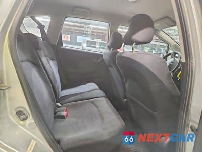 Zdjęcie 10 z 12 samochodu: 2012 HONDA FIT SPORT VIN:JHMGE8H50CC001486 - miniatura
