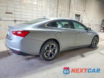 Trzecie zdjęcie samochodu z tyłu: 2024 CHEVROLET MALIBU VIN:1G1ZD5ST5RF135140 - miniatura