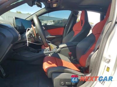 Zdjęcie 7 z 12 samochodu: 2025 BMW M235XI VIN:WBA33GG00S7S76334 - miniatura